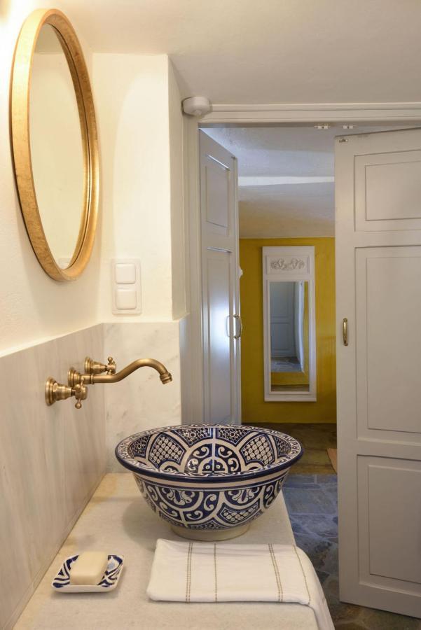 The Dutch Suite, Romantic Boutique Guesthouse Porto Heli Exterior photo